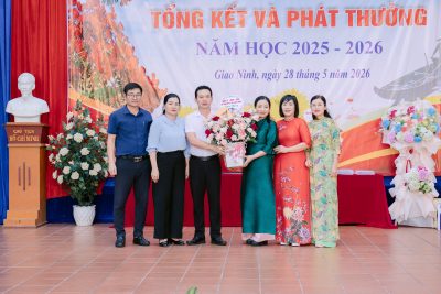 Trường Tiểu học Quất Lâm xã Giao Ninh tổng kết năm học 2025-2026, phát thưởng học sinh có thành tích xuất sắc