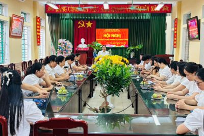 CHI BỘ TRƯỜNG TIỂU HỌC QUẤT LÂM TỔ CHỨC HỘI NGHỊ SINH HOẠT THƯỜNG KỲ THÁNG 7 NĂM 2026